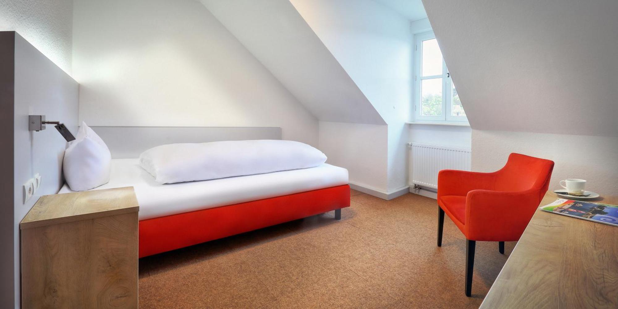 Hotel Mueller Cafe & Wein - Mondholzhotel Veitshöchheim Exteriör bild
