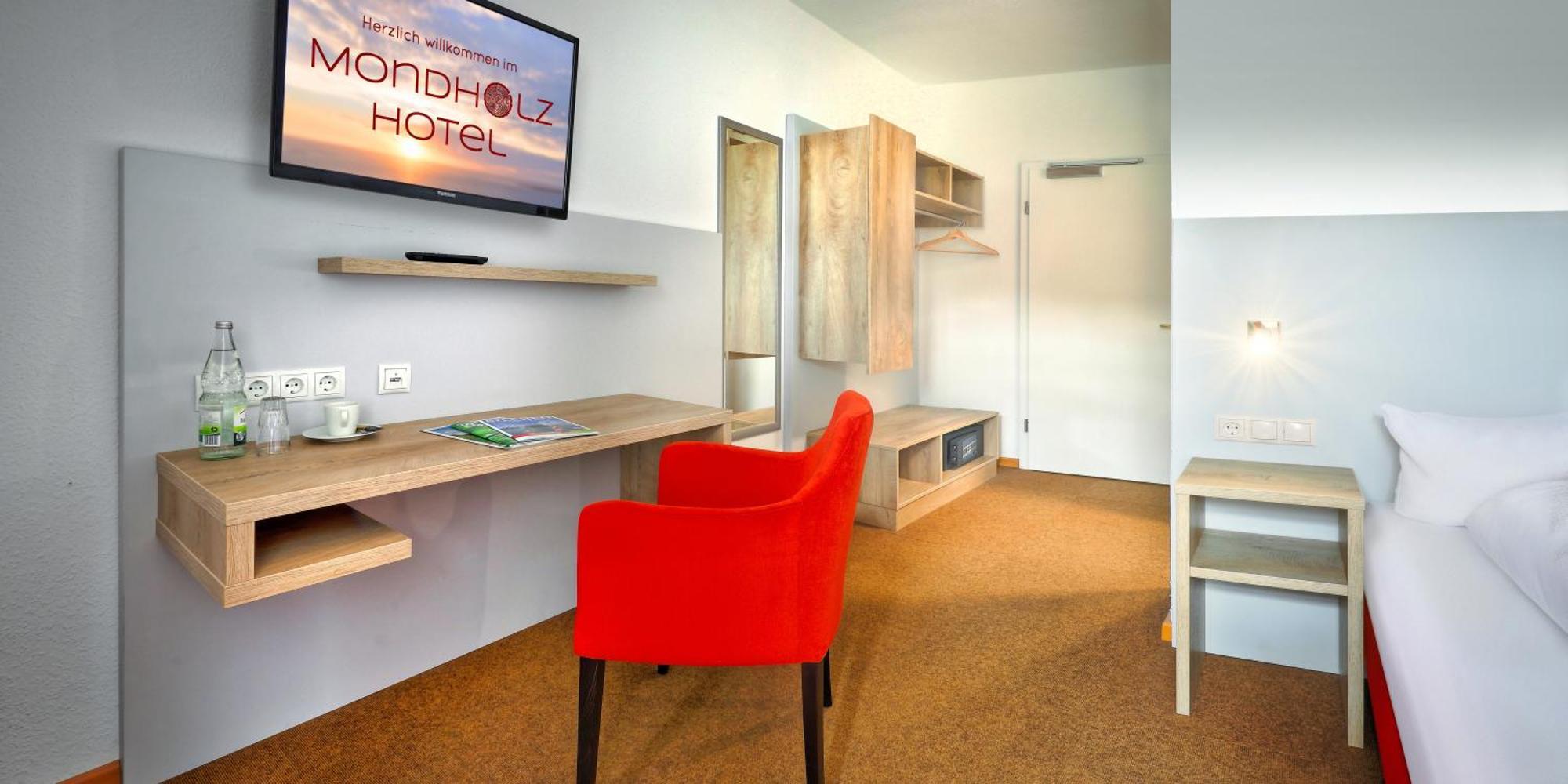 Hotel Mueller Cafe & Wein - Mondholzhotel Veitshöchheim Exteriör bild